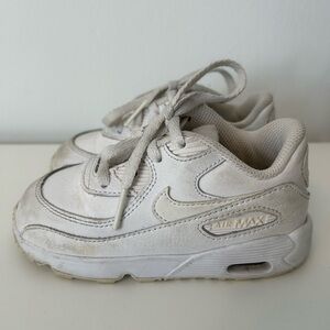Nike White Air Max Sneakers with Visible Air Cushioning